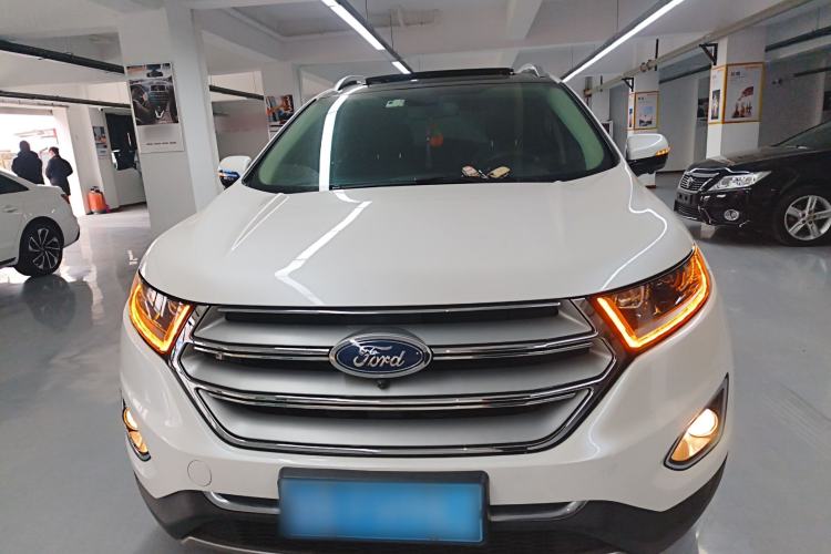 Used Ford Edge 2018 EcoBoost 245 Two-Wheel-Drive Titanium 7-Seater China V Standard
