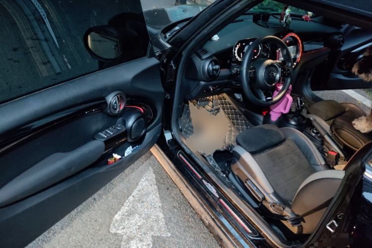 Used MINI 2022 2.0T COOPER S CABRIO Black Badge Special Edition