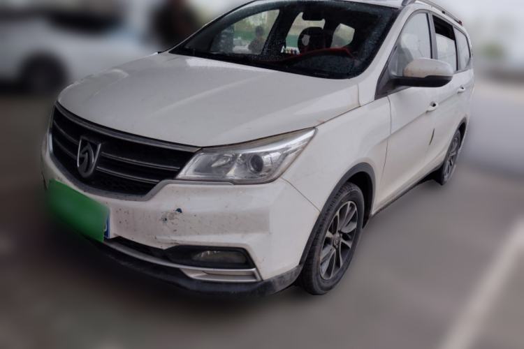 Used Baojun 730 2019 1.5L Manual Fashion Model 7-seater China VI