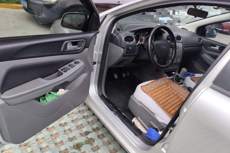 Used Ford Focus 2013 Hatchback Classic 1.8L Manual Base Model
