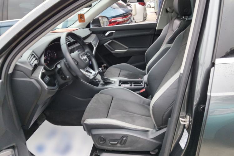 Used Audi Q3 2021 35 TFSI Fashion Dynamic Model