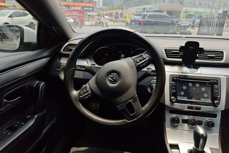 Used Volkswagen FAW-Volkswagen CC 2016 1.8TSI Luxury Model Steering Wheel