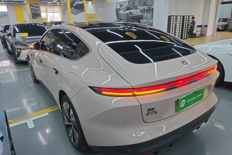 Used Nio ET5 2022 75 kWh