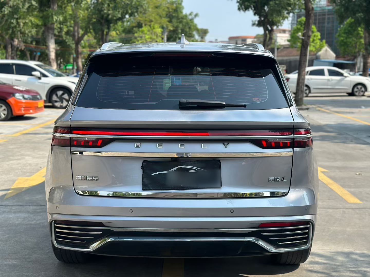Geely Auto Monjaro L 2021 2.0TD DCT EVO Two-Wheel Drive Prestige Version — снимка 13