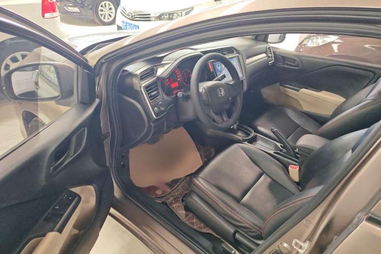 Used Honda Greiz 2016 1.5L CVT Classic Edition