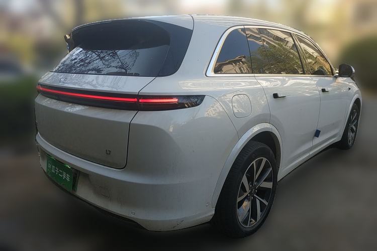Used Li Auto L7 2023 Air model Rear Right 45 Deg