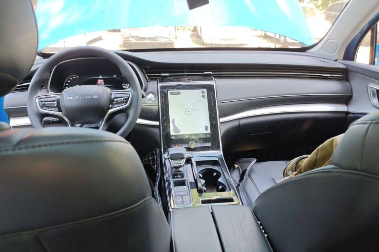 Used Roewe RX5 MAX 2019 300TGI Automatic 4G Connect Luxury Edition
