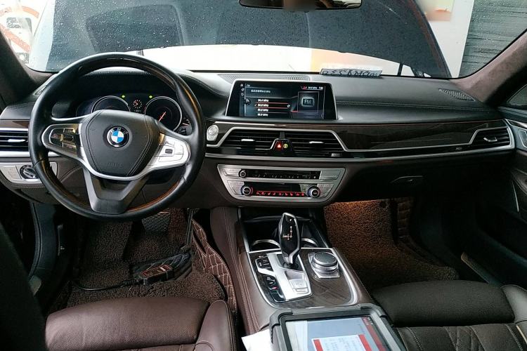 Used BMW 7 Series 2017 740Li xDrive Luxury Edition
