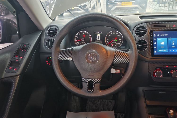 Used Volkswagen Tiguan L 2016 280TSI Automatic Two-Wheel-Drive Silk Road Style Edition