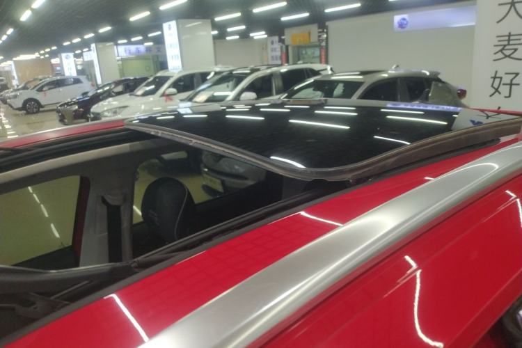 Used Volkswagen Tayron X 2020 330TSI Two-Wheel Drive Luxury Smart Connectivity Version Roof