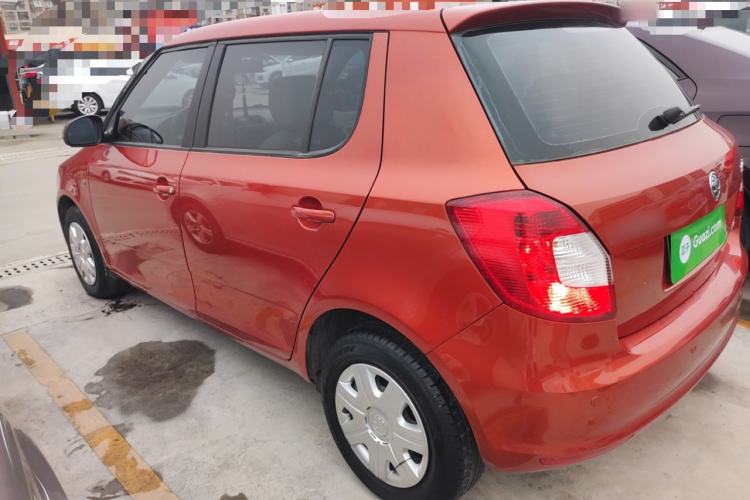 Used Skoda Fabia 2014 1.4L Manual Crystal Edition