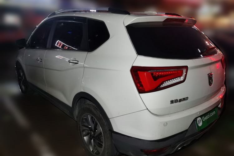 Used Baojun 560 2016 1.5T Manual Luxury Model
