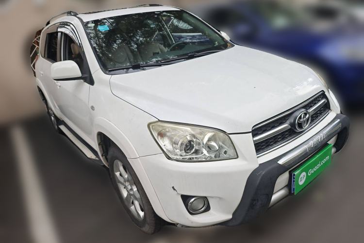 Used Toyota RAV4 2009 2.4L Manual Luxury Edition