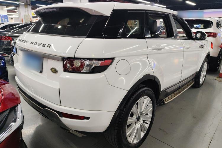 Used Land Rover Range Evoque 2015 2.0T Five-Door Zhiyao Edition Rear Right 45 Deg
