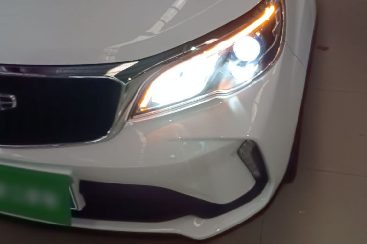 Used Geely Auto Vision X3 2021 PRO 1.5L CVT Deluxe Model