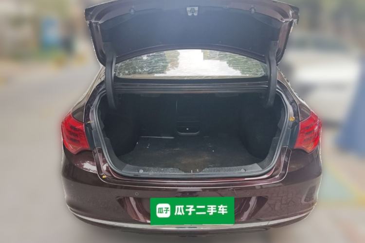 Used GAC Trumpchi GA6 2016 235T DCT Luxury Edition Trunk