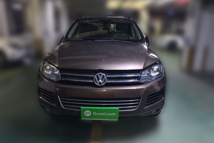 Used Volkswagen Touareg 2011 3.0 TSI Comfort Version Front