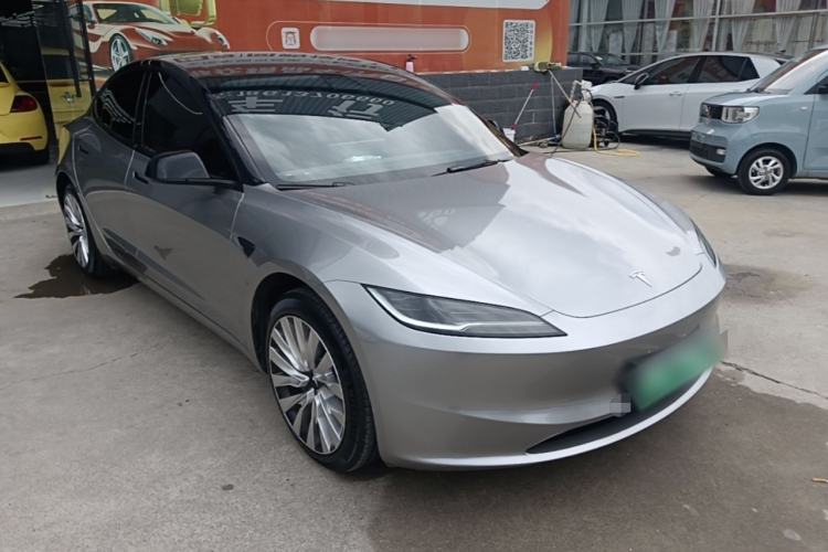 Used Tesla Model 3 2023 Rear-Wheel-Drive Version
