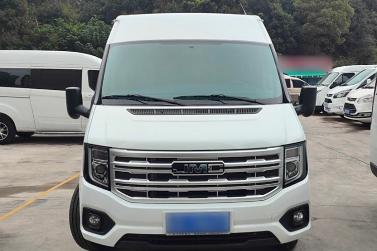 Used JMC Fushun 2025 2.0T 6MT Diesel Mid-Range Business-Class 9-Seater (Non-Commercial)
