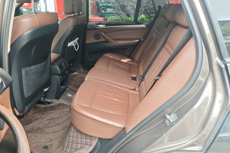 Used BMW X5 2012 xDrive35i U.S. specification Left Rear Seat