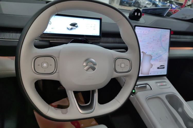 Used Nio ES6 2024 75 kWh
