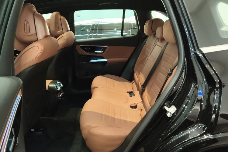 Used Mercedes-Benz GLC New Energy 2025 350 e L 4MATIC Collector's Edition
