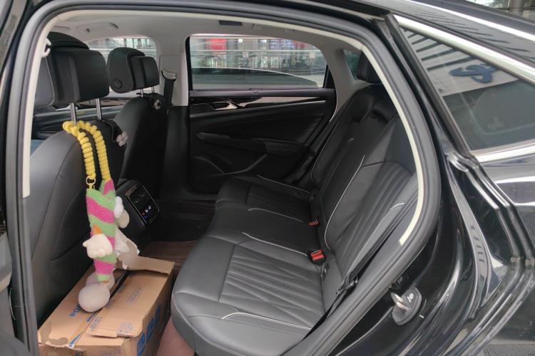 Used Volkswagen Passat 2022 330TSI Luxury Edition Left Rear Seat