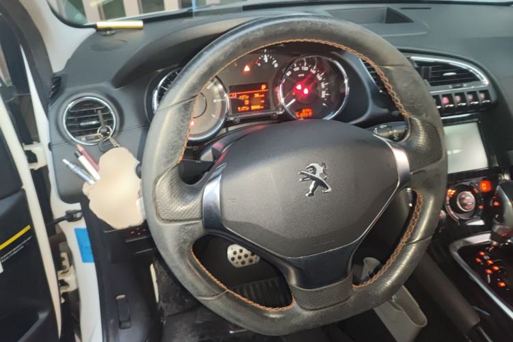 Used Peugeot 3008 2015 1.6THP Roland Garros Edition