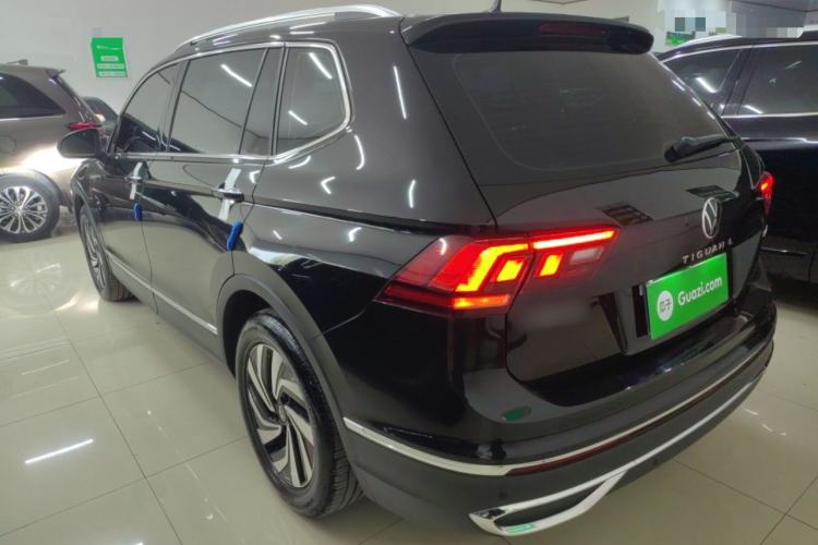 Used Volkswagen Tiguan L 2022 330TSI Automatic Two-Wheel Drive Smart Edition Exterior 2