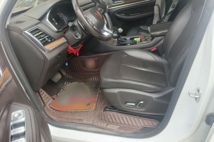 Used Roewe RX8 2018 30T Smart Connectivity Two-Wheel Drive Supreme Edition