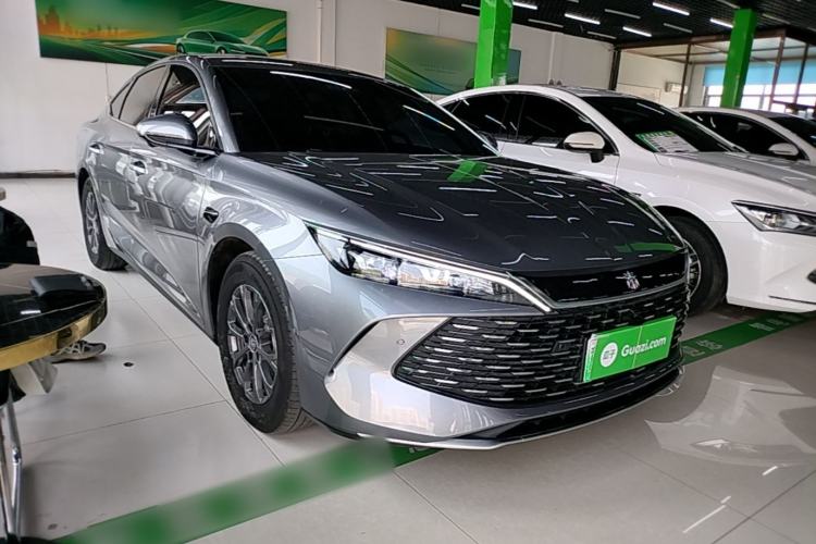 Used BYD Qin L 2025 DM-i Smart Drive 80KM Leading Model Front Right 45 Deg