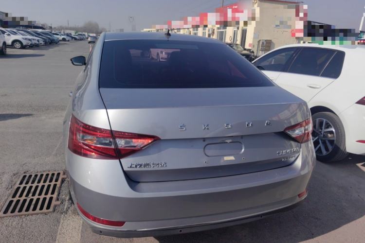 Used Skoda Superb 2018 TSI330 DSG Comfort Edition China VI Standard