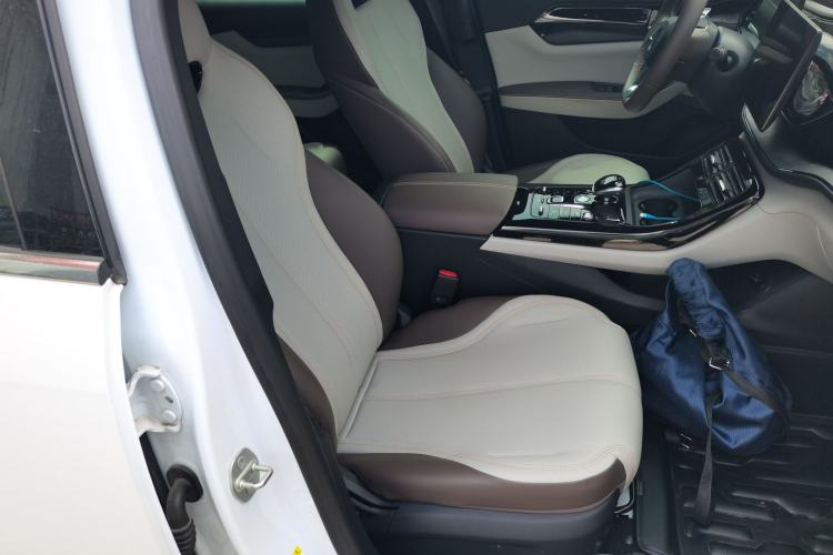 Used BYD Qin PLUS 2023 Champion Edition DM-i 55KM Leading Model
