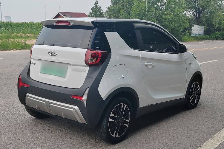 Used Chery New Energy Little Ant 2022 Revised Version Sweet Pink Edition Half-Sugar Version Lithium Iron Phosphate 30.7 kWh 30 kW 301 km