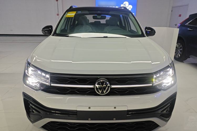 Used Volkswagen Tharu 2024 300TSI Two-Wheel-Drive Moon Luxury Edition