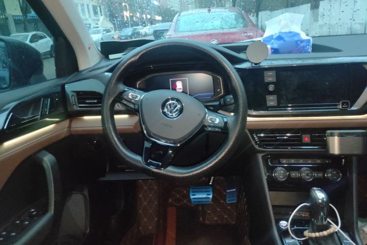 Used Volkswagen Tharu 2019 330TSI Four-Wheel Drive Flagship Model China VI Standard Steering Wheel