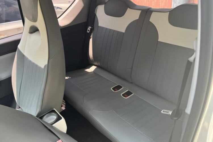 Used Wuling Hongguang MINIEV 2021 Macaron Premium Model – Lithium Iron Phosphate