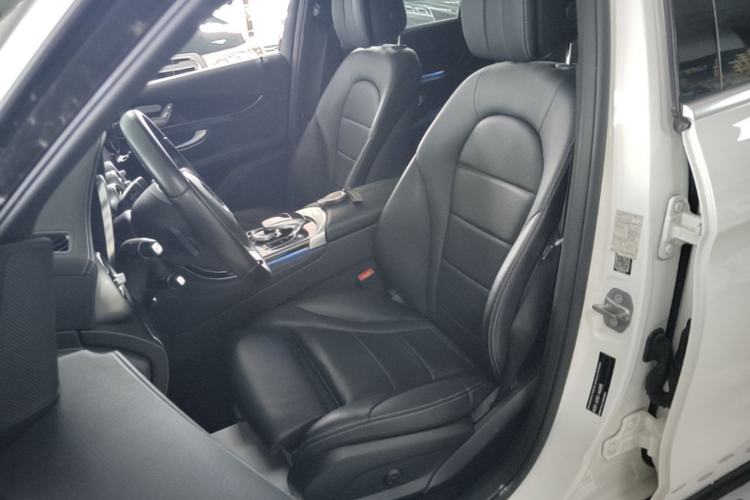 Used Mercedes-Benz GLC 2017 GLC 260 4MATIC Luxury Model