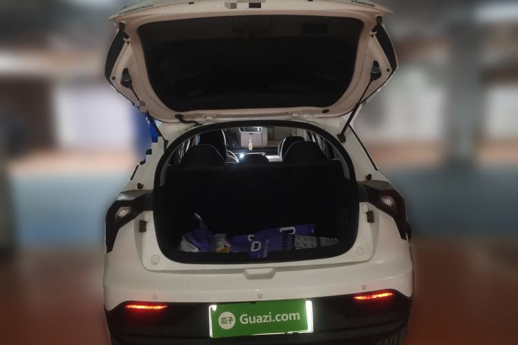 Used Geometry E Firefly 2023 401KM Linglong Tiger 5-Seater Trunk