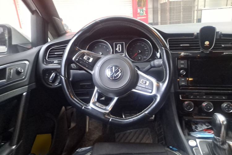 Used Volkswagen Golf 2018 280TSI Automatic R-Line Model