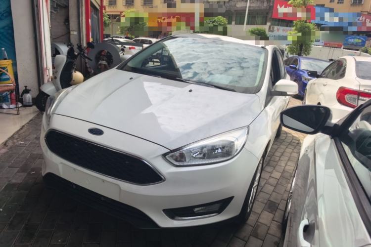Used Ford Focus 2017 Hatchback 1.6L Automatic Fashion Edition Smart Drive Version