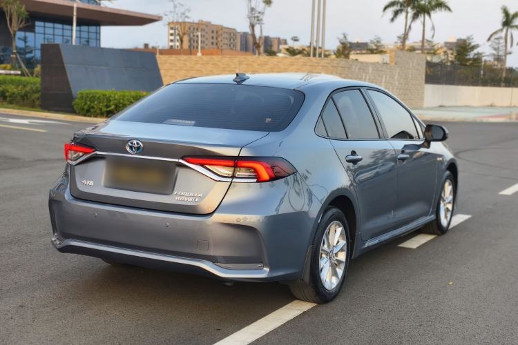 Used Toyota Corolla 2021 Dual-Motor 1.8L E-CVT Elite Edition