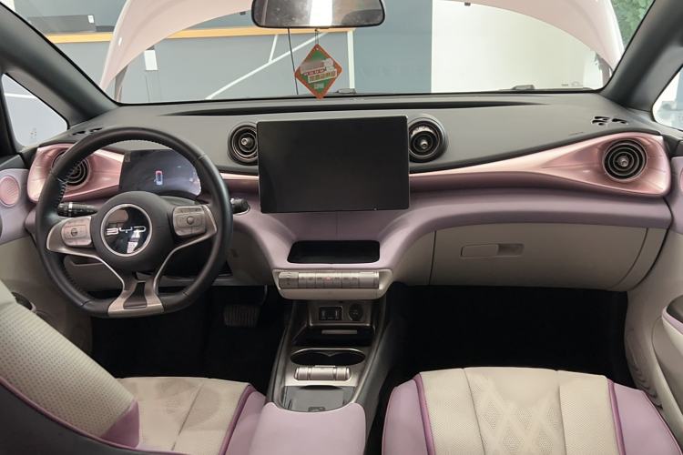 Used BYD Dolphin 2023 420 km Fashion Edition
