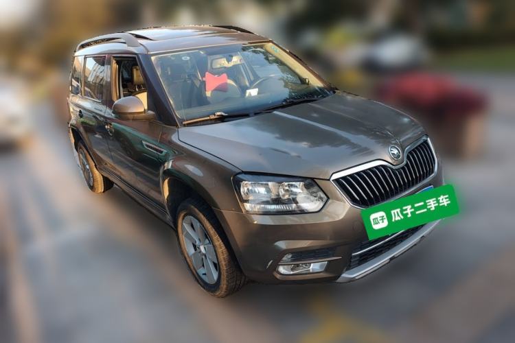 Used Skoda Yeti 2016 1.4TSI DSG Advanced Edition Front Right 45 Deg