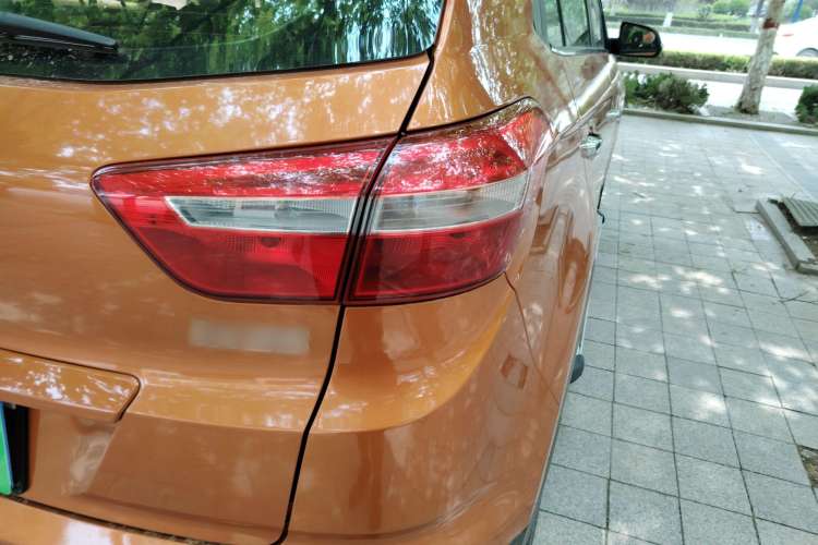 Used Hyundai ix25 2016 1.6T Dual-Clutch Two-Wheel Drive Smart GLS Model