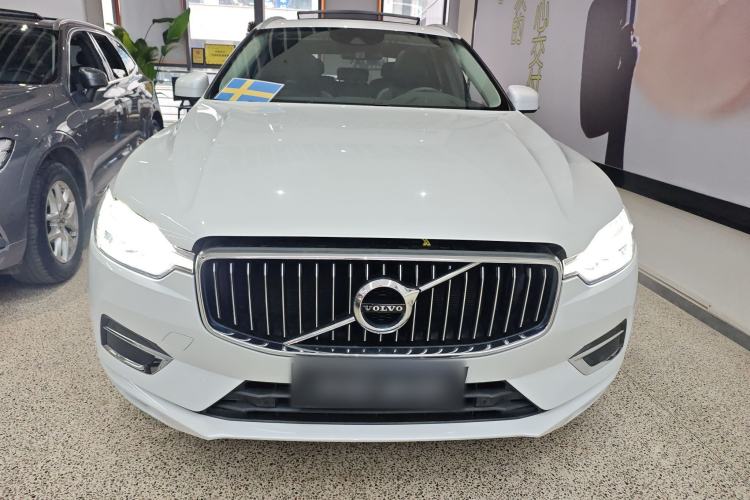 Used Volvo XC60 2021 T5 4x4 Smart Luxury Edition