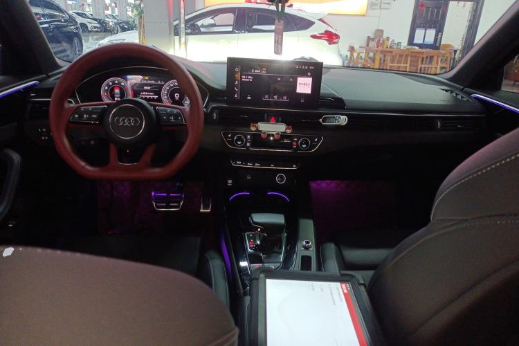 Used Audi A4L 2023 40 TFSI Luxury Dynamic Model