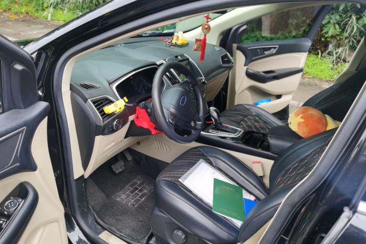 Used Ford Edge 2015 2.0T GTDi Two-Wheel-Drive Elite Edition
