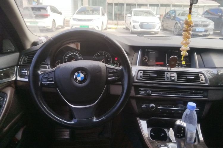 Used BMW 5 Series 2017 525Li Luxury Design Package
