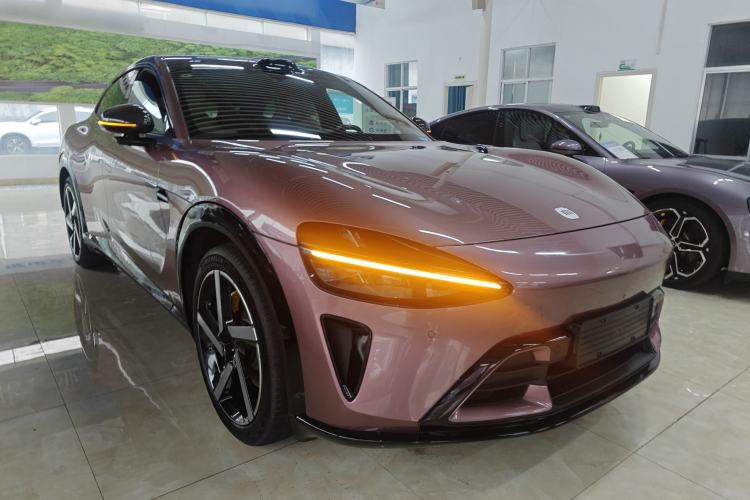 Used Xiaomi Auto YU7 2025 Ultra-Long Range High-Performance All-Wheel-Drive Max Edition